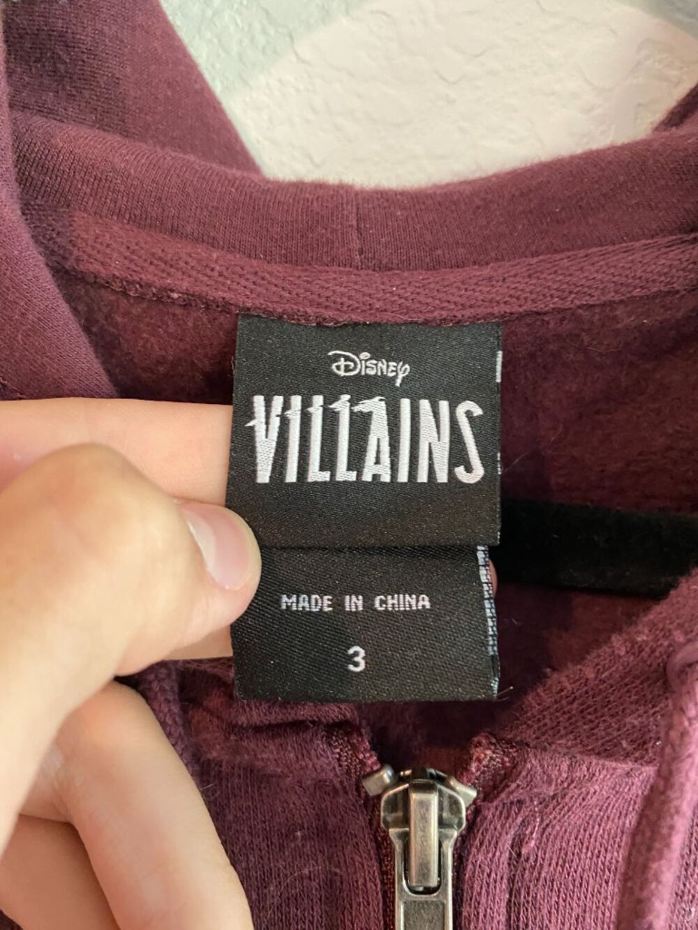 Torrid Disney Villains Evil Witches Club Maroon Zip-Up Hoodie 3 Cotton Blend - Picture 3 of 7